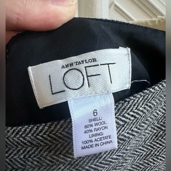 Grey wool mini skirt Loft, size 6 - Picture 5 of 7